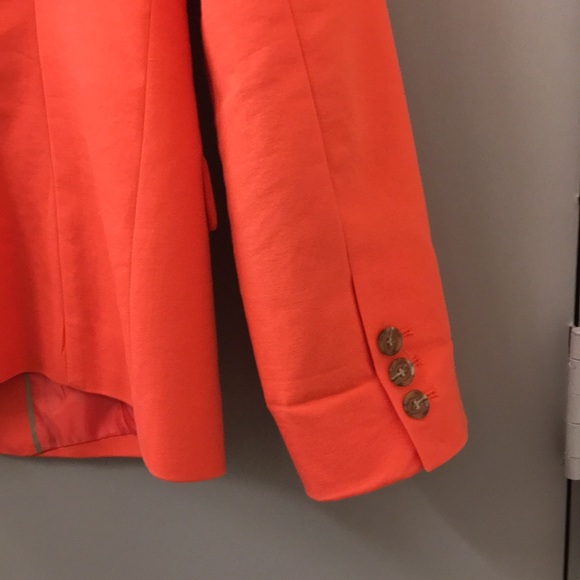 Vince Camuto - Picture 4 of 4